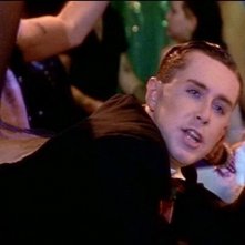 Holly Johnson in una scena di OMICIDIO A LUCI ROSSE