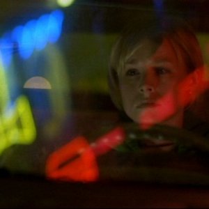 Kristen Bell in una scena dell'episodio pilot 'Benvenuti a Neptune ' di 'Veronica Mars'