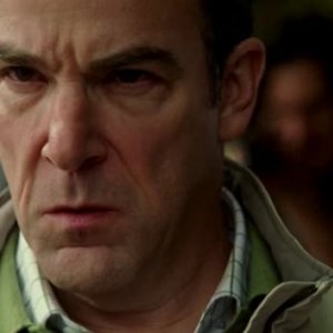 Mandy Patinkin interpreta il profiler Jason Gideon nella serie Criminal Minds, episodio: Extreme Aggressor