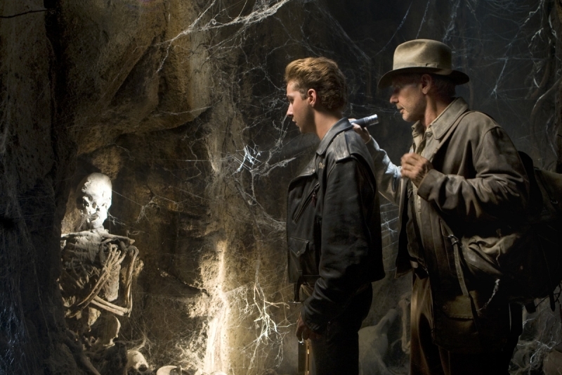 Shia Labeouf E Harrison Ford In Una Scena Del Film Indiana Jones E Il Regno Del Teschio Di Cristallo 59244