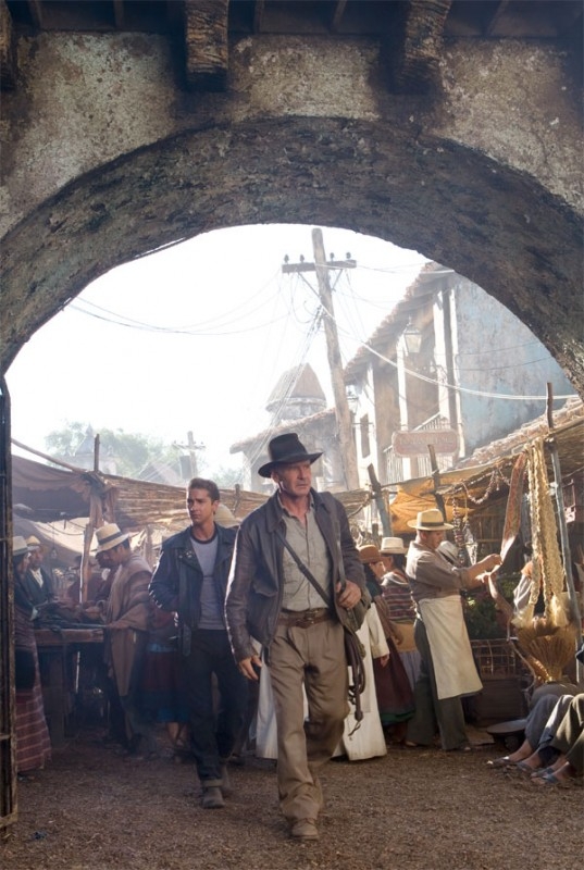 Shia Labeouf E Harrison Ford In Una Scena Del Film Indiana Jones E Il Regno Del Teschio Di Cristallo 59252