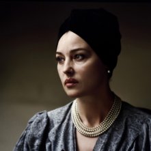 Monica Bellucci in una scena del film Sangue pazzo diretto da Marco Tullio Giordana