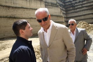 Toni Servillo in una scena del film Gomorra