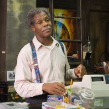 Danny Glover in una scena del film Be Kind Rewind
