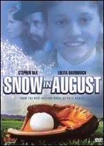 La locandina di La neve in agosto