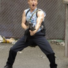 Zach Ward in una scena d'azione del film Postal