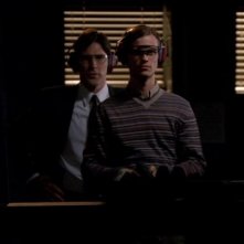 Thomas Gibson E Matthew Gray Gubler Hotch Insenga A Spencer A Usare La Pistola Nell Episodio L D S K Della Serie Criminal Minds 59928