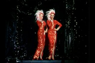 Gentlemen Prefer Blondes - Trailer
