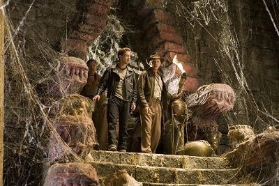 Harrison Ford E Shia Labeouf In Una Scena Del Film Indiana Jones E Il Regno Del Teschio Di Cristallo 60036