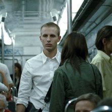 Anders Danielsen Lie in una scena del film Reprise