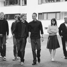Odd Magnus Williamson, Pål Stokka, Espen Klouman-Høiner, Anders Danielsen Lie, Viktoria Winge e Christian Rubeck in una foto promozionale del film Reprise