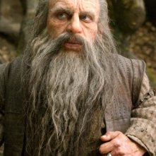 Warwick Davis in una scena del film Le cronache di Narnia: il Principe Caspian