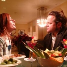 Sarah Maestri e Claudio Serughetti in una scena del film Il nostro messia