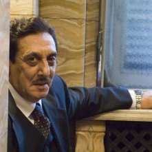 Flavio Bucci in una scena del film Il Divo