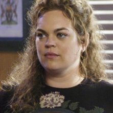 Rebecca Field nell'episodio 'Best Friend Windows' di October Road