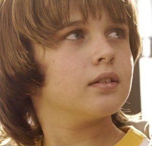 Slade Pearce nel pilot di October Road