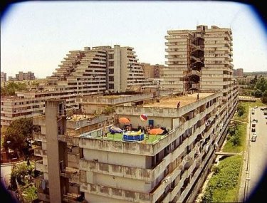 Scampia, scenario di guerra del film Gomorra