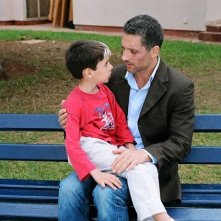 Giuseppe Fiorello ed il piccolo Riccardo Nicolosi in 'Il bambino della domenica'