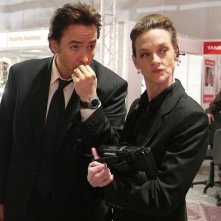 John Cusack e Joan Cusack in una scena del film War, Inc.