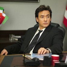 John Cusack in una immagine del film War, Inc.