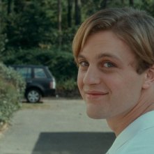 Michael Pitt in una scena del film Funny Games