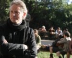 Giulio Scarpati è Don Zeno di Nomadelfia