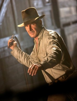 il fascinoso Harrison Ford in una scena del film Indiana Jones e il regno del Teschio di cristallo