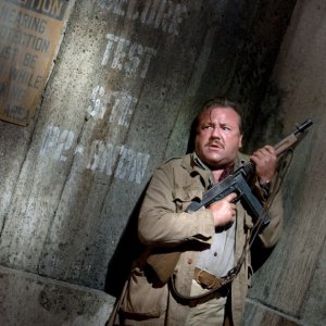 Ray Winstone in una scena del film Indiana Jones e il regno del Teschio di cristallo