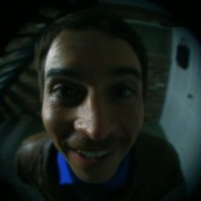 Chad McKnight in una sequenza del film The Signal