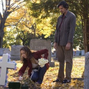Erika Christensen e Lukas Haas in una scena del film Gardener of Eden (2007)
