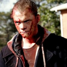 Justin Welborn in una sequenza del film The Signal