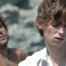 Eddie Redmayne è uno dei protagonisti del film Savage Grace