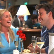 Rebecca Romijn E Ben Affleck In Una Scena Del Film Man About Town 61590