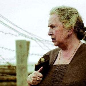 Galina Vishnevskaya in una sequenza del film Alexandra