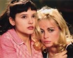 Recensione 8 donne e un mistero (2001)