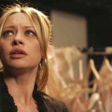 Anna Falchi in una scena del cinecocomero Un'estate al mare