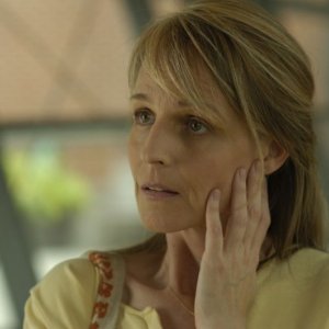 L'attrice Helen Hunt in una sequenza del film Quando tutto cambia