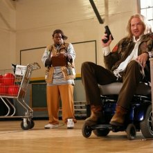 Jermaine Williams e David Koechner in una scena del film Il peggior allenatore del mondo