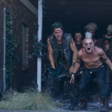 Craig Conway in una scena del film Doomsday