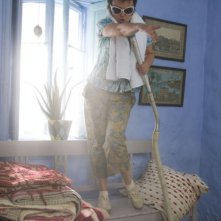 Julie Walters in una scena del musical Mamma Mia!