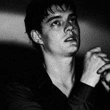 Sam Riley in un'immagine di Control