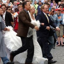 Sul Set Di Angeli E Demoni A Roma Tom Hanks Aiuta Una Giovane Sposa E Suo Padre A Raggiungere La Chiesa Del Pantheon 79572