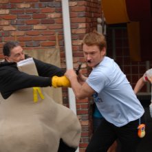 Zach Ward in una scena del film Postal del 2007