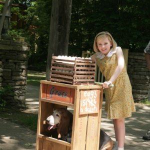 Abigail Breslin in una scena di Kit Kittredge: An American Girl