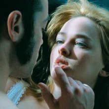 John Hensley e Jess Weixler in una scena del film Teeth