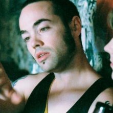 John Hensley e Nicole Swahn in una scena del film Teeth