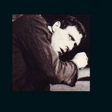 Giovanni De Nava in Acido Lisergico dallo spettacolo De Nava a 8 riflessi