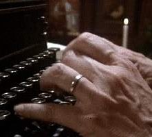 Un'immagine della sigla del telefilm La signora in giallo