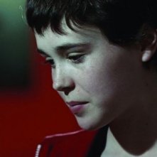 un primo piano di Ellen Page in una scena del film Hard Candy
