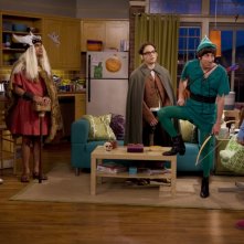 Il cast di The Big Bang Theory pronto per Halloween nell'episodio The Middle-Earth Paradigm